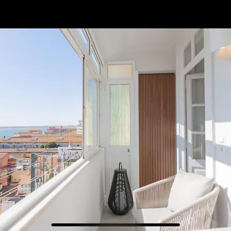 Charmoso Com Vista Rio Apartment Lisbon