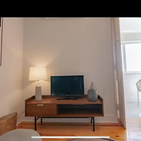 Charmoso Com Vista Rio